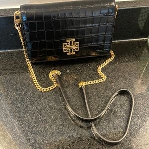 NWT Tory Burch Black Croc Chainwallet